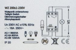 Wyłącznik zmierzchowy 16A <br><nobr><b><span style="color: #DC2B19">WZ 200s1</span></b></nobr><br>(230V AC lub 24V AC/DC) - obrazek 5